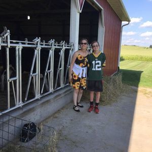 Meet your Posher, Mikel